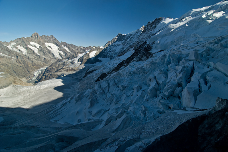 16_Alpy Szwajcarskie_kolejka na Jungfraujoch.jpg